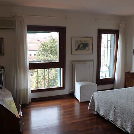 Mimi'S Loft Apartment Venice Exterior photo