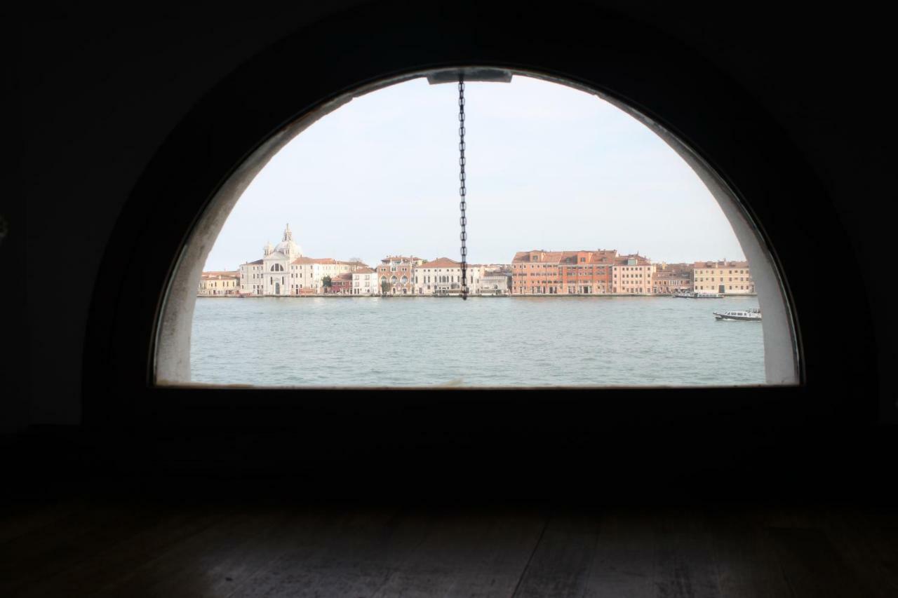 Mimi'S Loft Apartment Venice Exterior photo